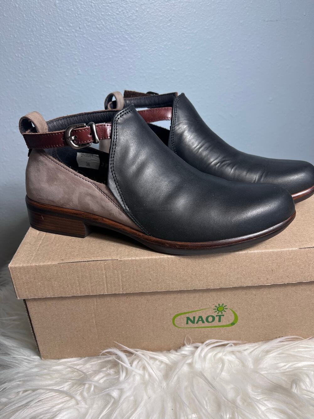 NAOT Kamsin Black Brown Bootie Sz 38 or 7.5 Shoe Arch Support Cushion Orthotic